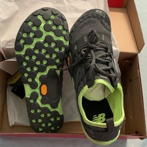 New Balance Minimus women’s w/Vibram bottom 9.5 B